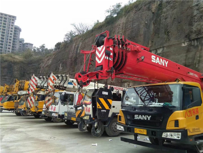 达川区吊车出租按什么计费？台班费、单次费、里程费怎么算？